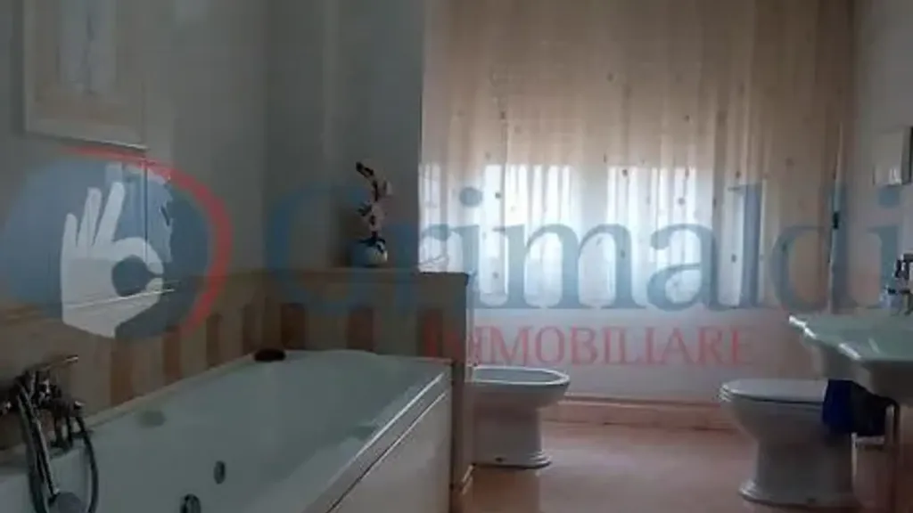 Vannitoad - Penthouse with Terrace in Avellino