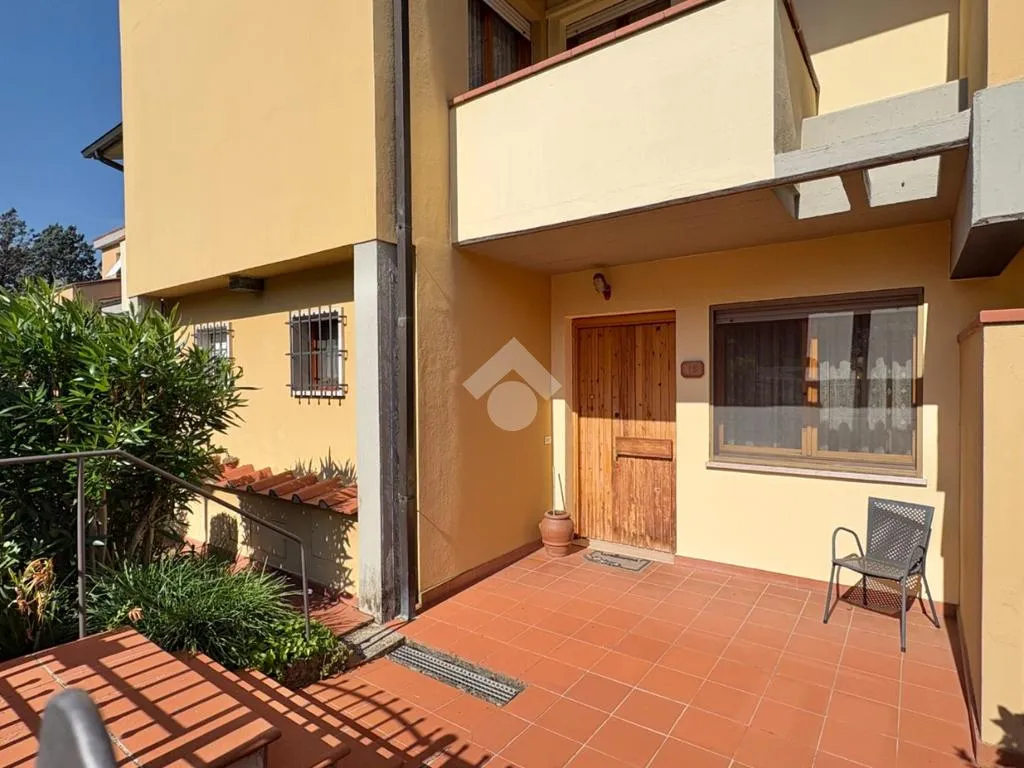 Terrass - Terraced Villa with Garden in Pelago