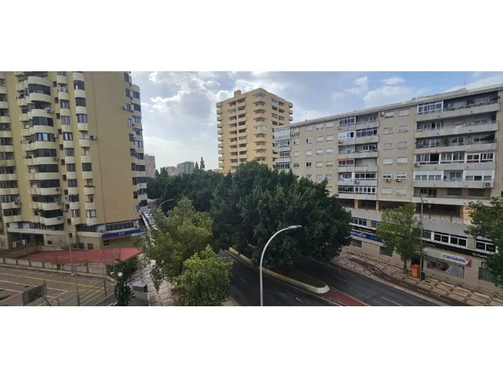 Välivaade - Luxury Flat with Glazed Terrace in Carranque, Málaga