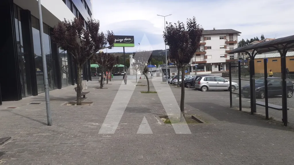 New Shop with Parking in São Pedro da Cova