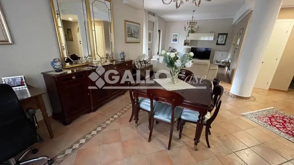 Salle à manger - Elegant Villa with Garden in Zumpano