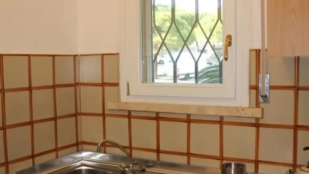 Cuisine - Trilocale with Balcony in Numana