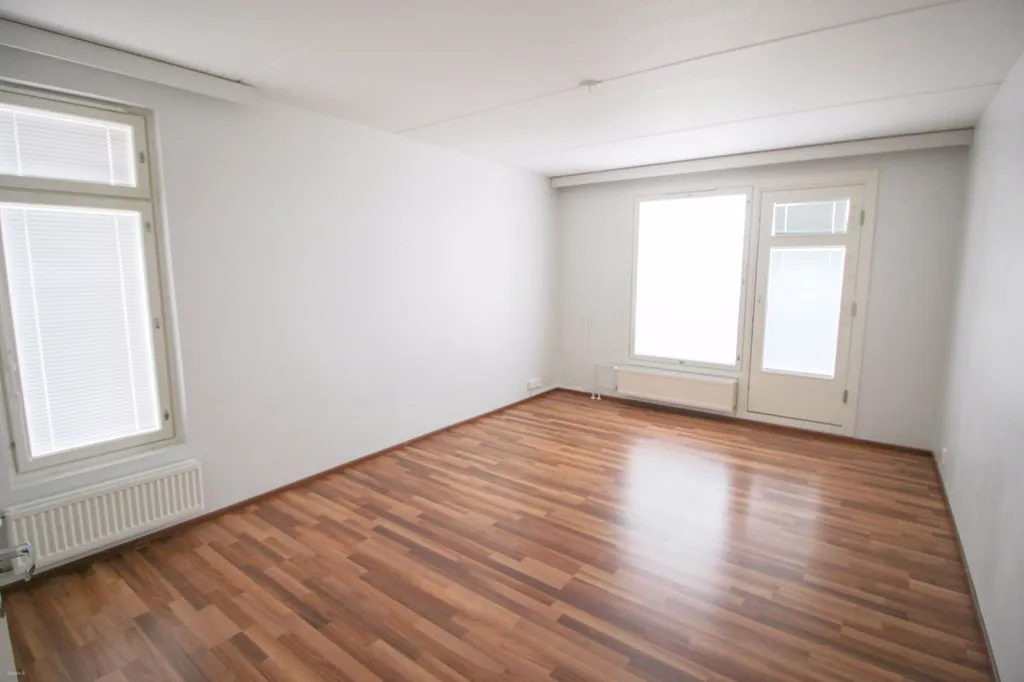Toad - Spacious Flat with Balcony in Länsimäki, Vantaa