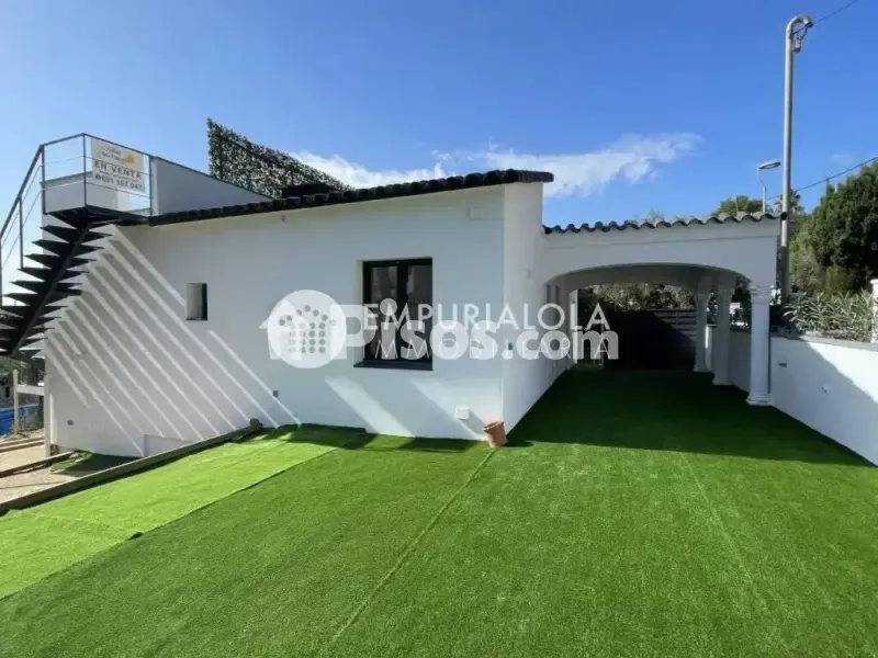 Extérieur - Chalet with Private Pool in Carrer de Navarra
