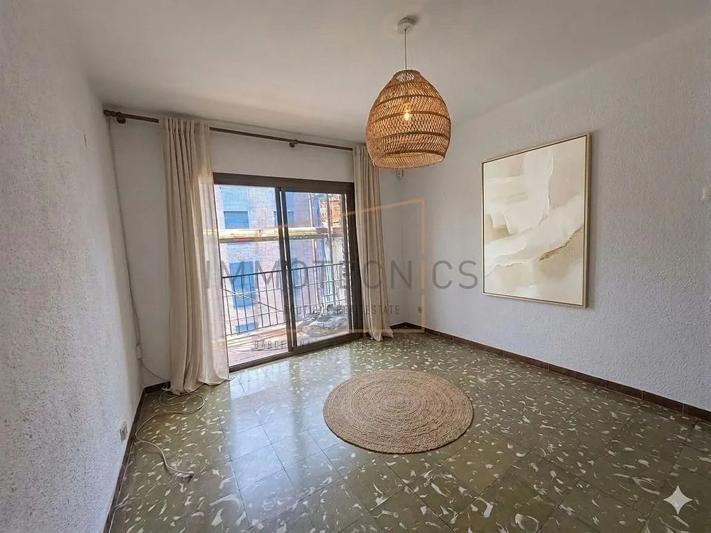 Pièces - Apartment with Balcony in L'Hostal - Lledoner