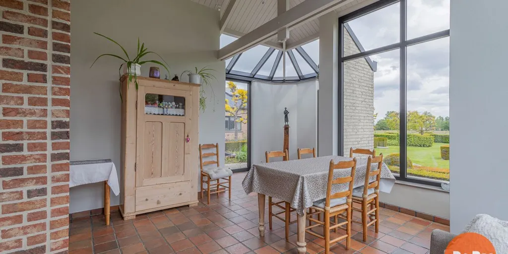 Söögituba - Open Plan House with Garden in Aaigem