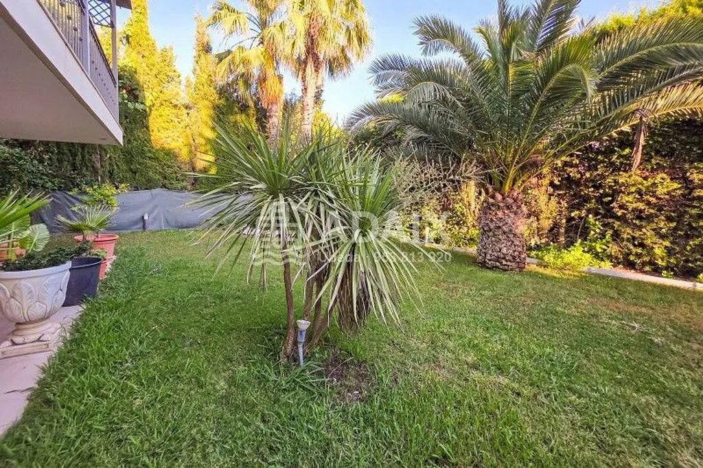 Garden - Chalet with Pool in Baeza, Jaén