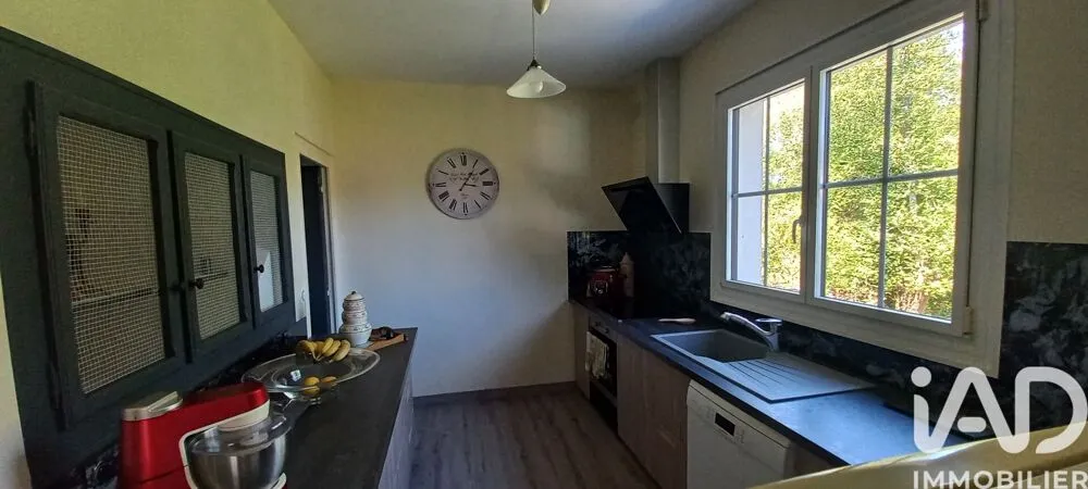Maison 9 pièces à Cerizay