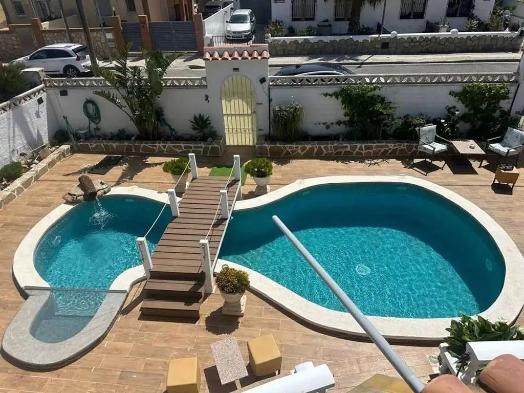 Bassein - Chalet with Pool and Terrace in Miami Platja