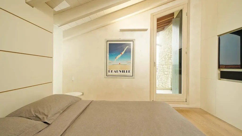 Magamistoad - Lakefront Penthouse in Sirmione