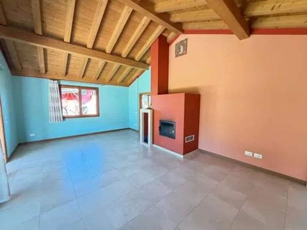 Séjour - Modern Villa with Solar Panels in Limana, Veneto