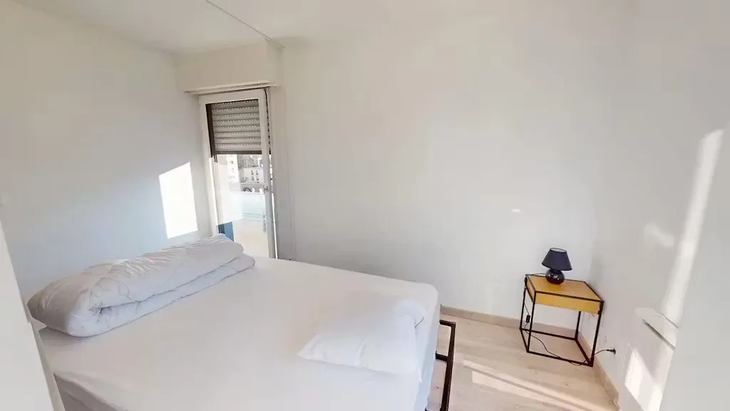 Chambres - Appartement Meublé à Annemasse