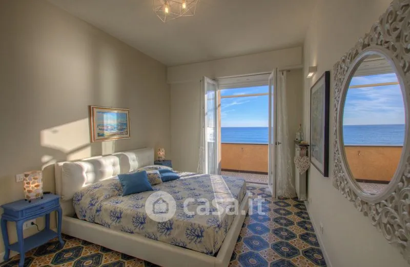 Magamistoad - Seafront Apartment with Balcony in Finale Ligure