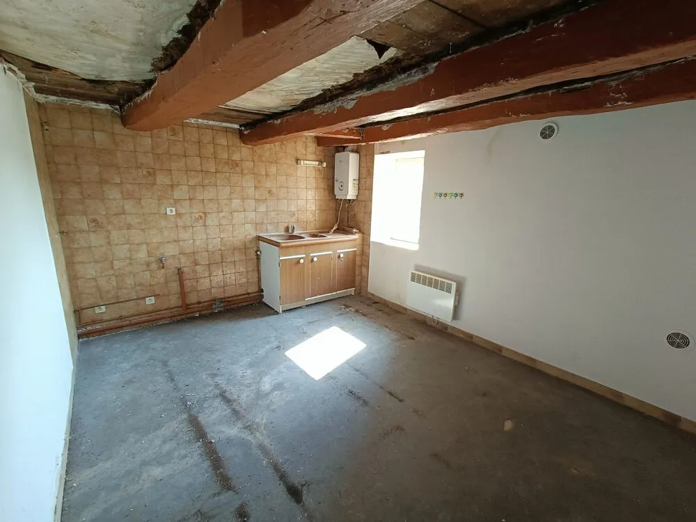 Rooms - 3-Bedroom Apartment in Périgueux Centre