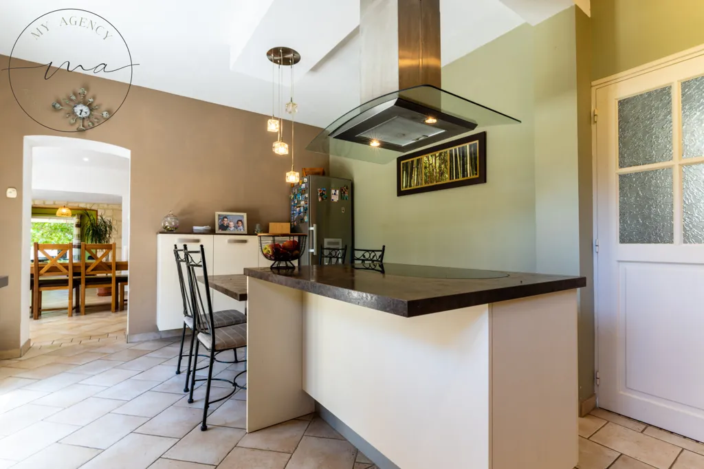 Cucina - Provençal Style House with Pool in Lignan-sur-Orb