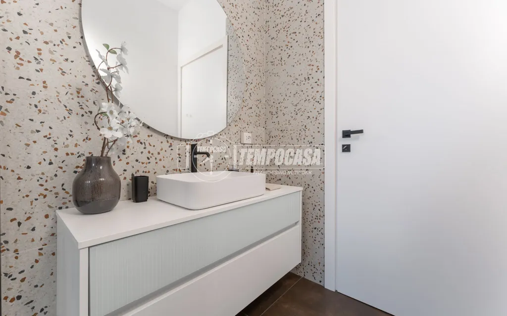 Salles de bain - Rustic-Style Apartment with Balcony in Milan