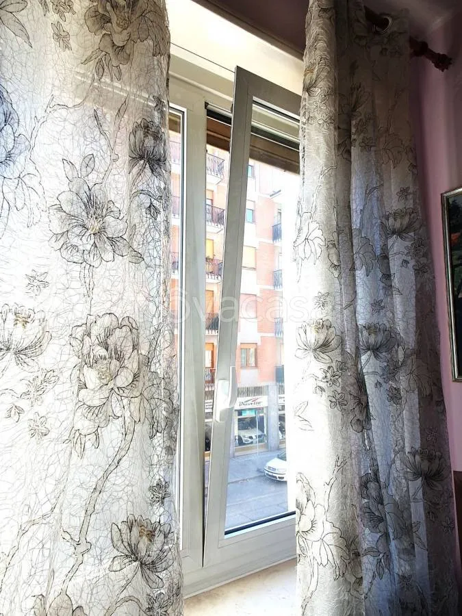 Stanze - Apartment with Double Exposure in Turin