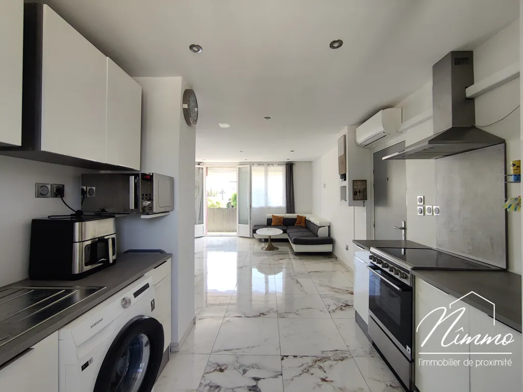 Köök - Bright T3 Apartment with Balcony in Nîmes