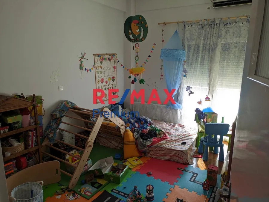 Magamistoad - Apartment with Balcony in Kallithea, Athens