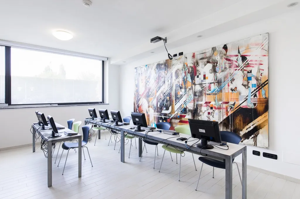 Office - Luxury Villa with Indoor Pool in Pantigliate