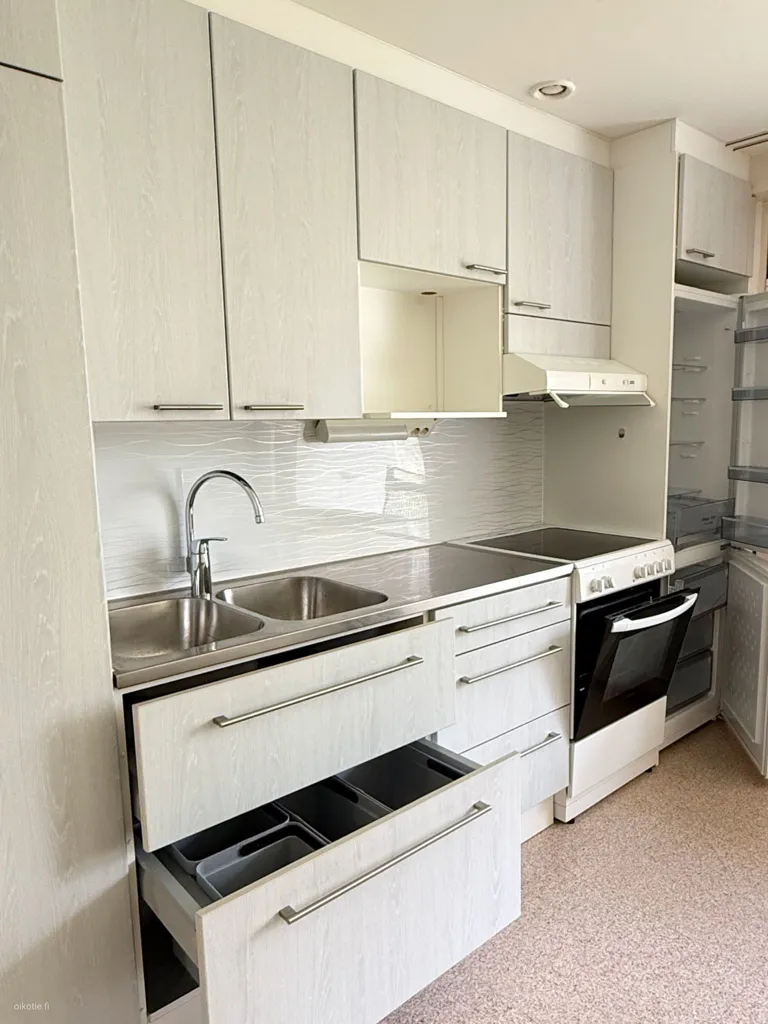 Köök - 1-Bedroom Flat with Garden Access in Karstula