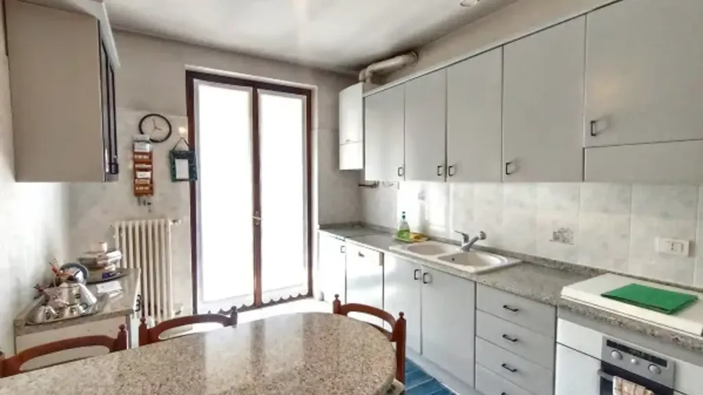 Küche - Duplex Apartment with Terraces in Monguzzo