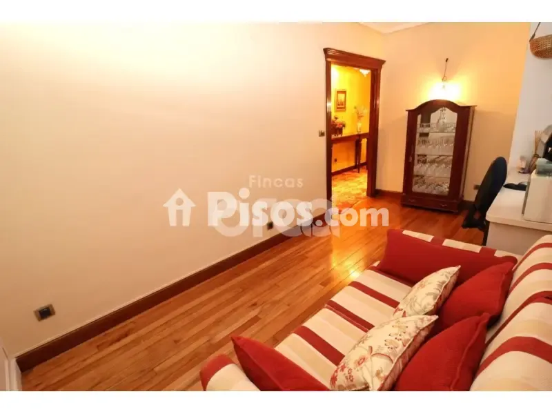 Elutuba - Apartment with Balcony in La Txitxarra