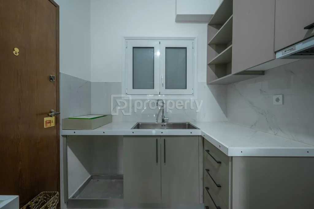 Köök - Renovated Apartment with Sea View in Patras