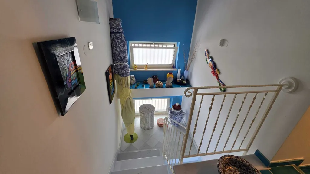 Pièces - Apartment with Terrace and Balcony in Scalea