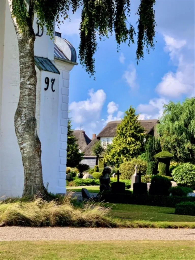 Jardin - Straw-Thatched Villa on Slotsgade in Møgeltønder
