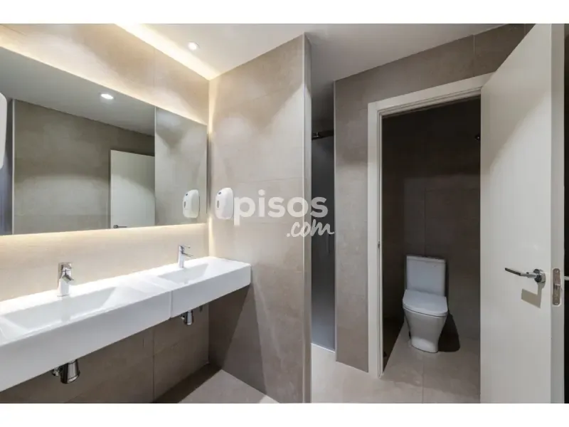 Bagni - Ground Floor Flat with Garage in Piovera