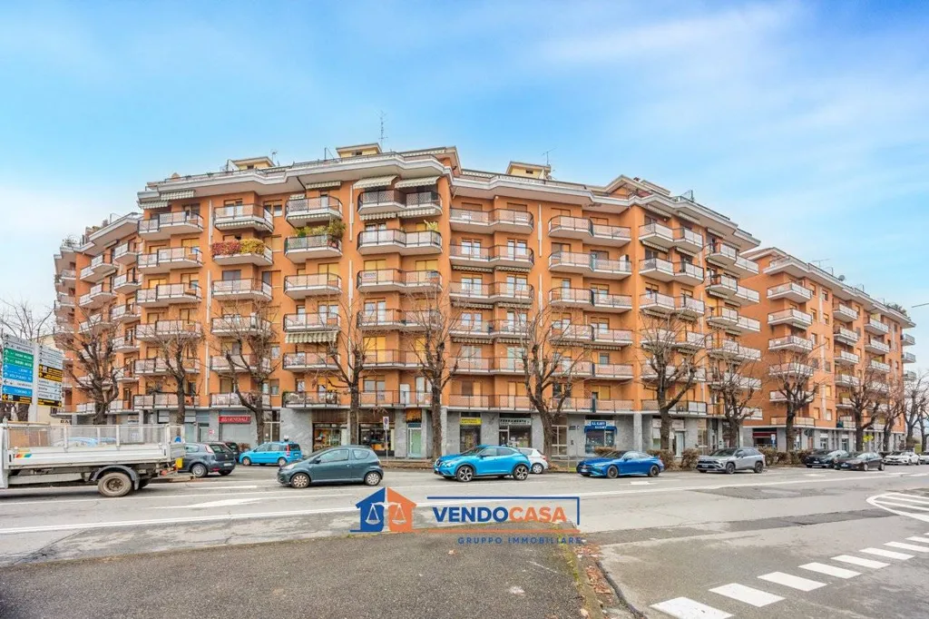 Extérieur - Attico with Double Terraces in Settimo Torinese