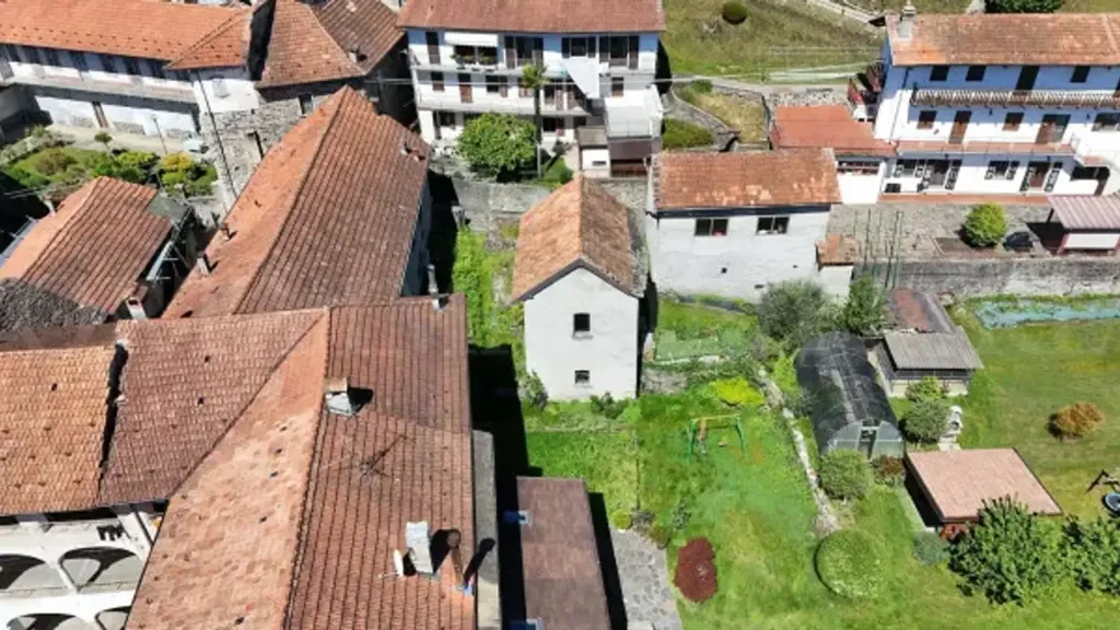 Õhuvaade - Rustic Property to Renovate in Nonio