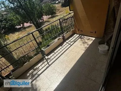 Rõdu - Large Flat with Terrace in Coimbra, Móstoles