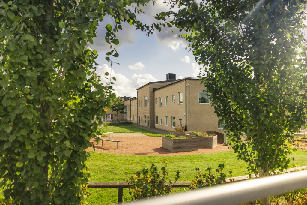 Jardin - Renovated Apartment with Balconies in Ingebäck