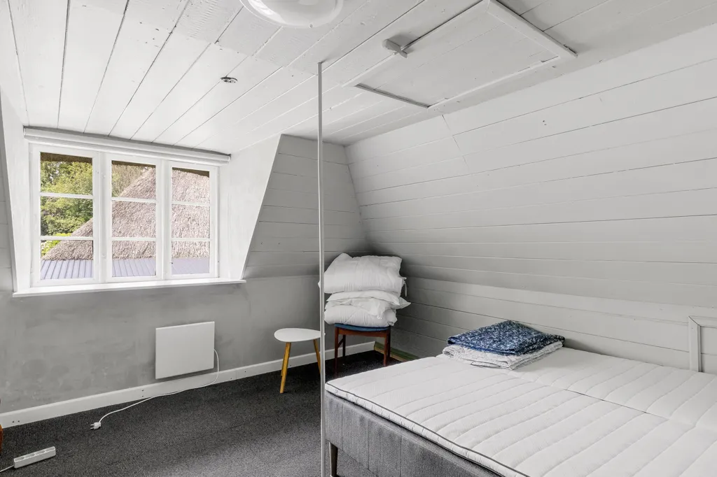 Bedrooms - Historic Villa with Garden in Højer