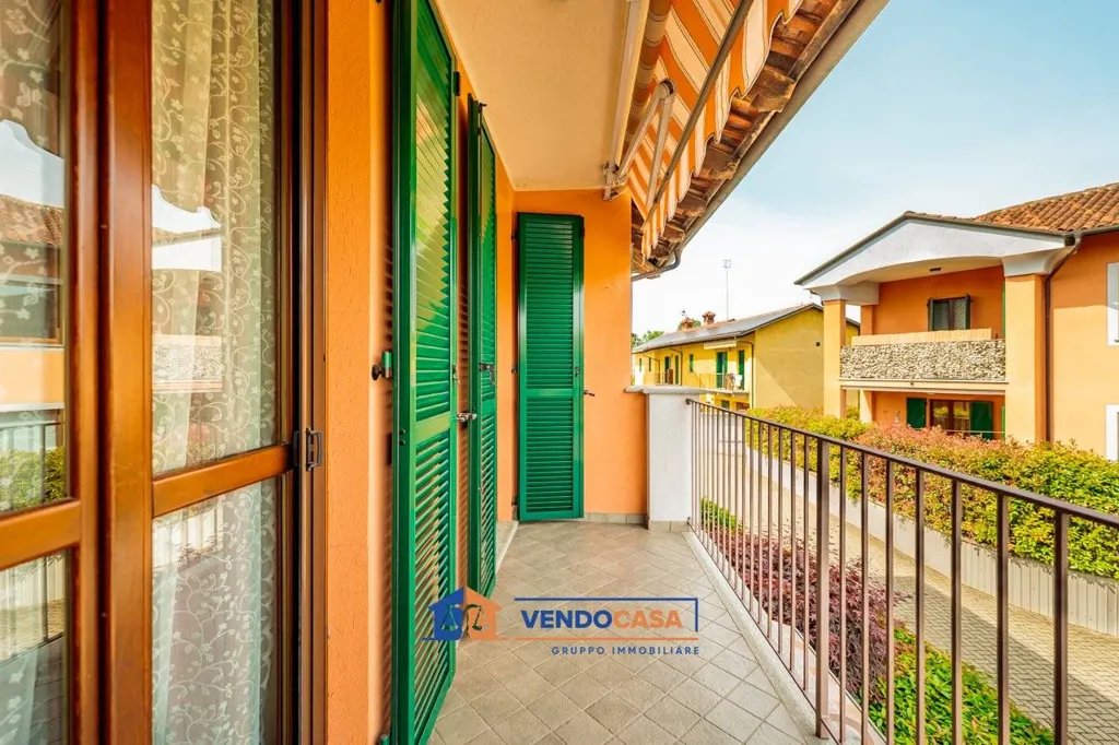 Rõdu - Apartment with Balcony and Box in Fossano