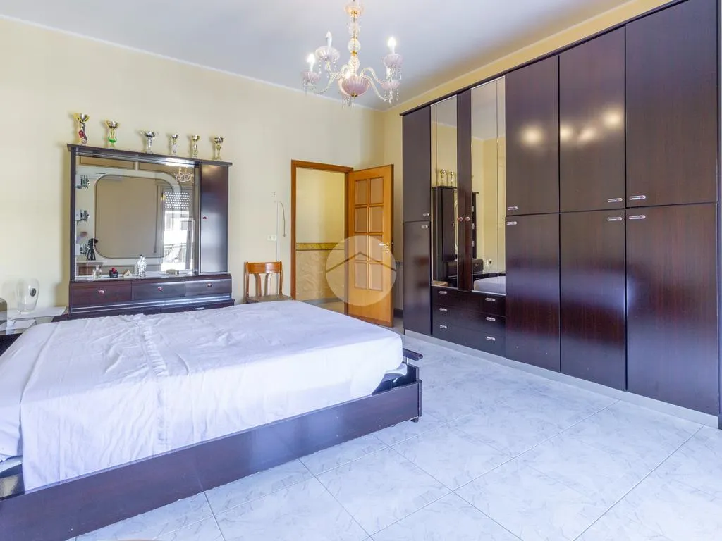 Chambres - First-Floor Flat with Balcony in Villabate