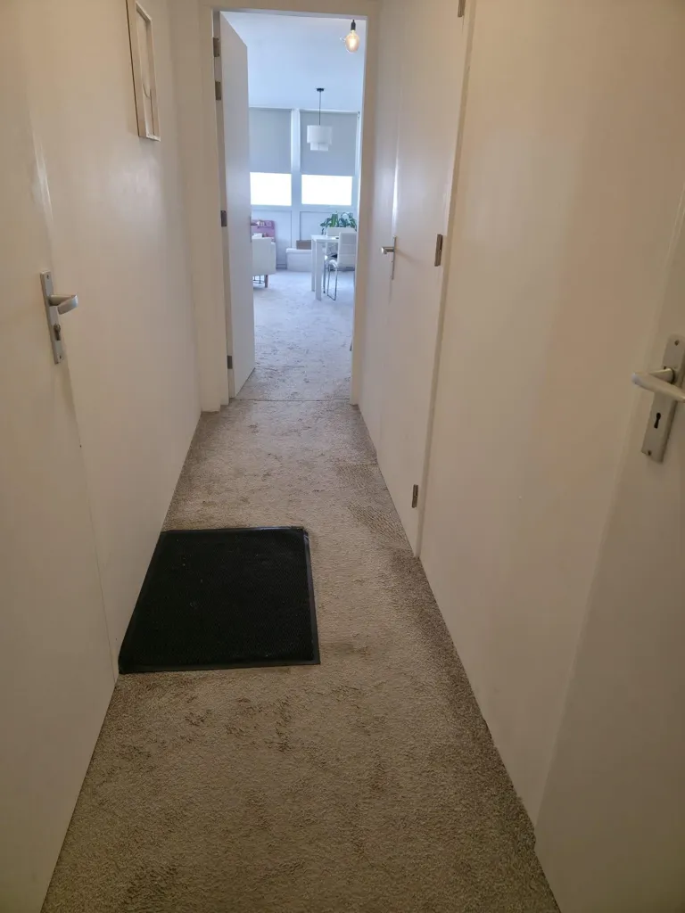 hallway_entrance