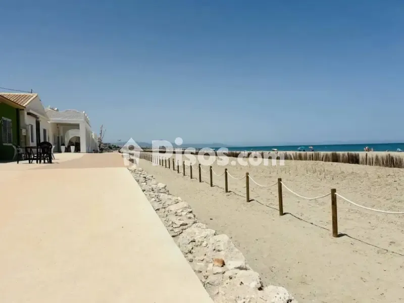 Seafront Apartment with Terraces in Dénia
