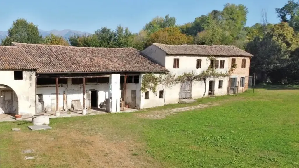 Vue aérienne - Rustic Property with Scenic Garden in Montebelluna