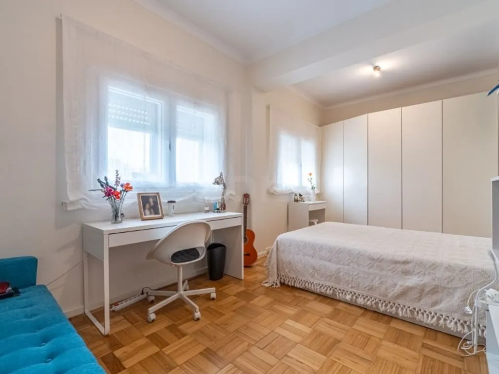 Bedrooms - Luxury Flat with South/North Orientation in Porto
