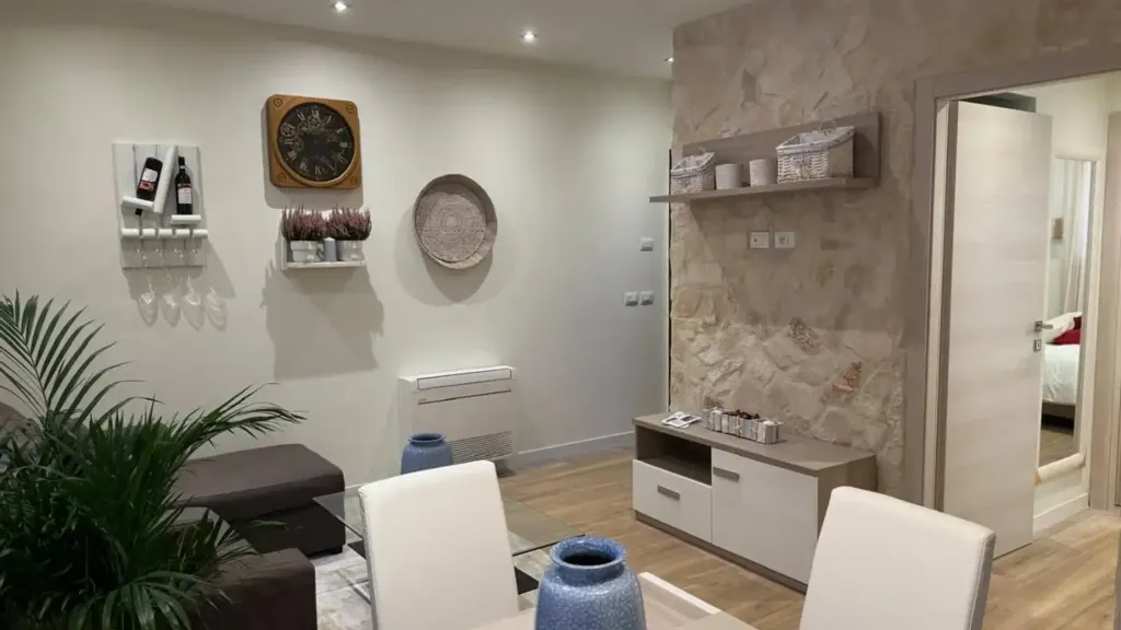 Salle à manger - Modernised Two-Bedroom Apartment in Milan