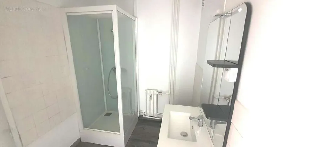 Bagni - Bright 3-Bedroom Apartment in Le Havre Centre