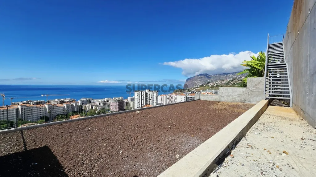 Terrasse - Contemporary House with Sea View in Ajuda