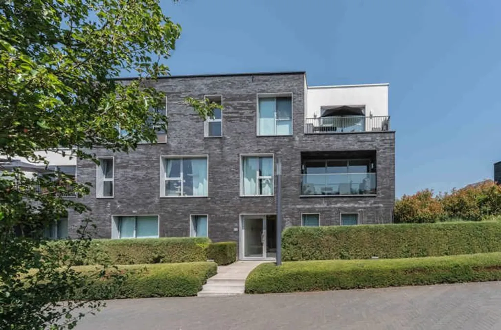 Esterno - 3-Facade Apartment with South Terrace in Waterloo