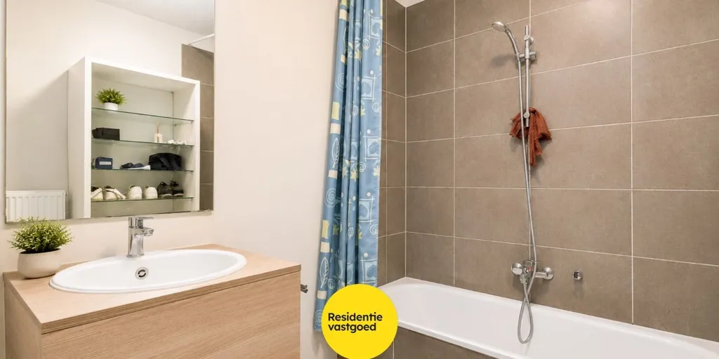 Bagni - Modern Apartment with West Terrace in Waregem