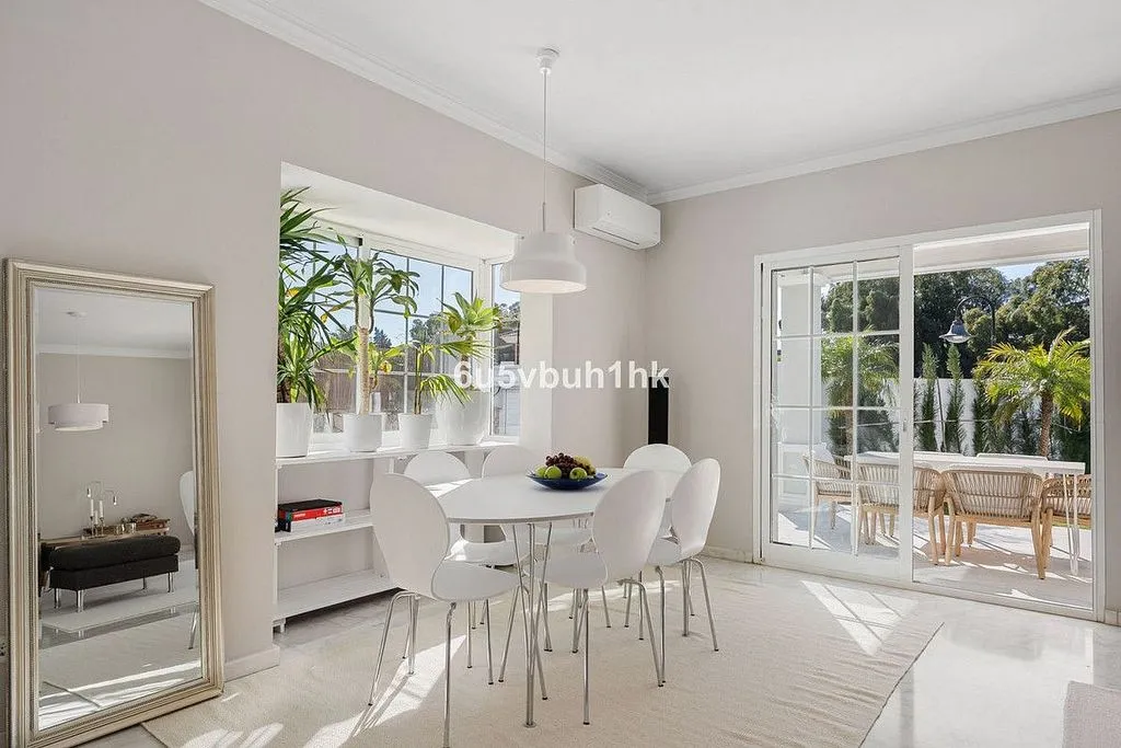 Söögituba - Chalet with Pool and Terrace in Campo de Mijas