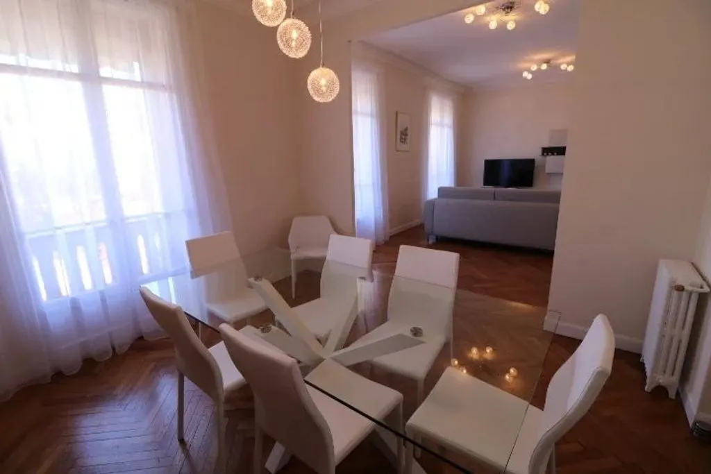 Dining Room - Luxury Flat with Balcony in Cannes