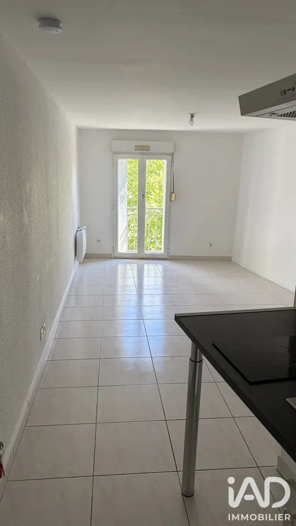 Cucina - Renovated Studio with West View in Béziers